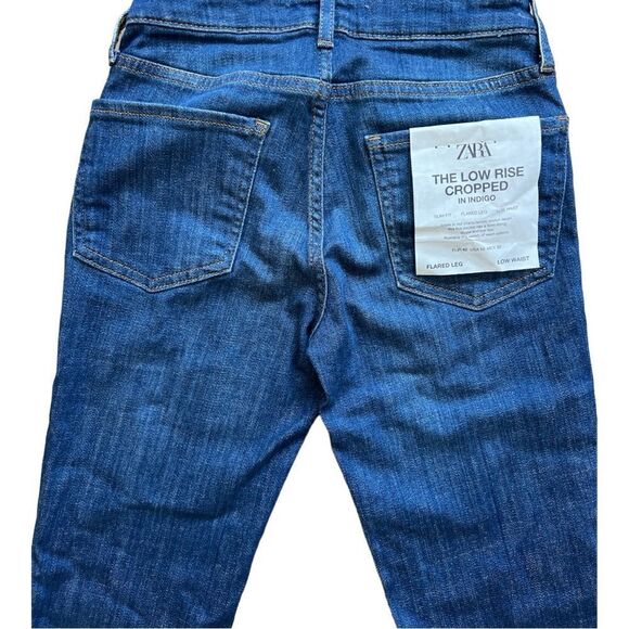 ZARA The Low Rise Cropped In Indigo Slim Fit Flared  Leg Low Waist Size USA 10. - Picture 4 of 10